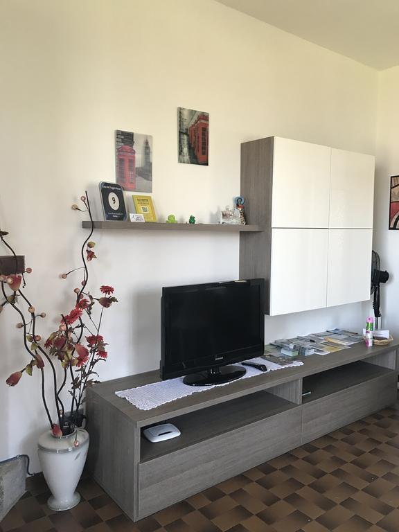 ベッラージョCasa Del Faggio Rossoアパートメント エクステリア 写真